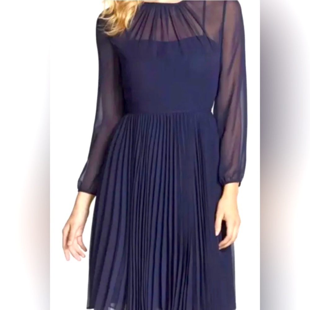 ELIZA J NAVY CHIFFON PLEATED DRESS SIZE 2